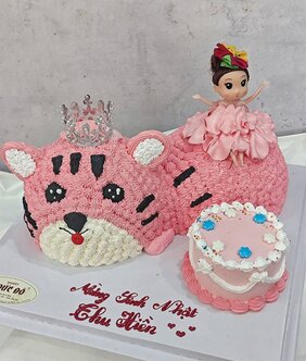 Bánh kem bé gái mẫu 46