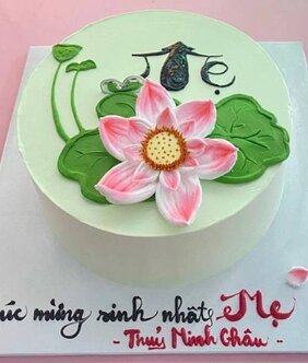 Bánh vẽ mẫu 02