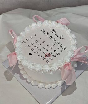 Bánh vẽ mẫu 35