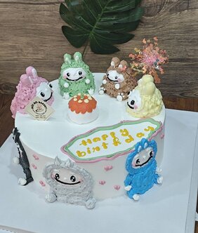 Bánh vẽ mẫu 37